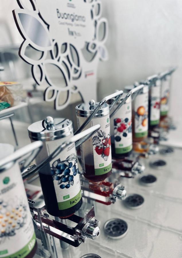 Hotel Miorelli 토르볼레 외부 사진