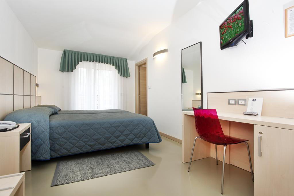 Hotel Miorelli 토르볼레 외부 사진